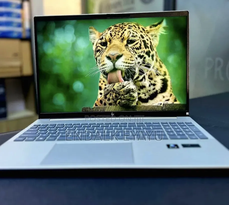 New Laptop HP Pavilion 15 16GB Intel Core Ultra 7 SSD 1T