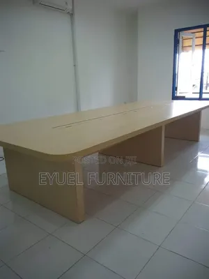 Conference Tables/የመሠብሠብያ ጠረጴዛ
