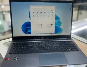New Laptop HP Pavilion 14 8GB AMD Ryzen 5 SSD 512GB