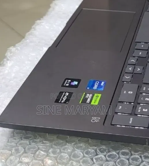 New Laptop HP Victus 15 16GB Intel Core i7 SSD 1T