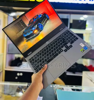 New Laptop Lenovo LOQ 15ARP9 12GB Intel Core i5 SSD 512GB