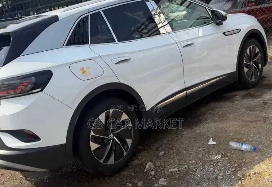 Volkswagen ID.4 Crozz 77 kWh RWD 2022 White