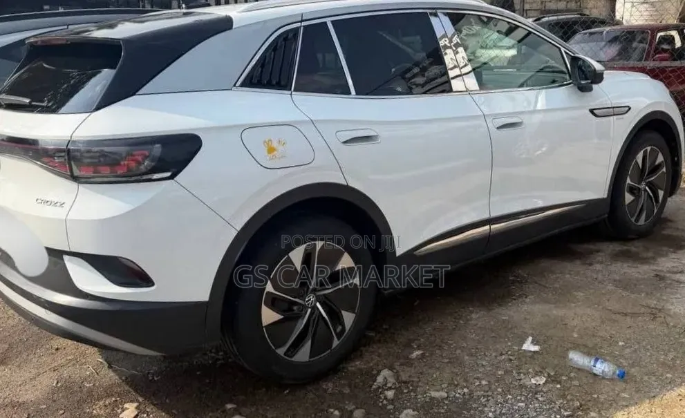 Volkswagen ID.4 Crozz 77 kWh RWD 2022 White