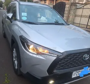 Toyota Corolla Cross 2022 Silver