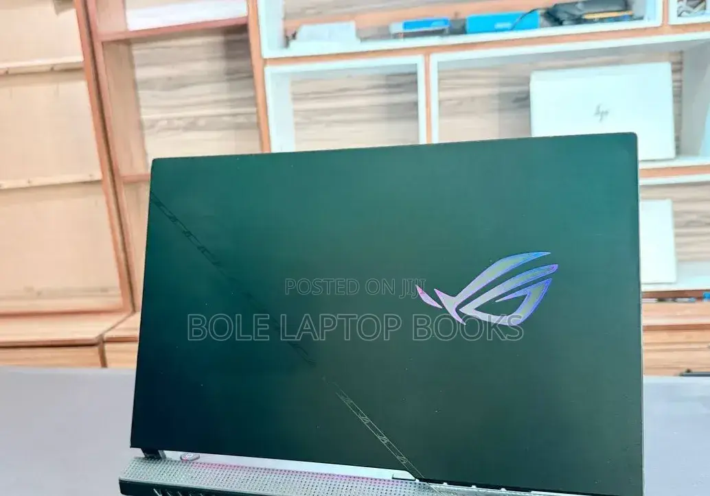New Laptop Asus ROG Strix G15 16GB Intel Core i7 SSD 512GB