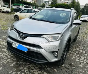 Toyota RAV4 2015 Silver
