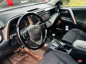 Toyota RAV4 2015 Silver