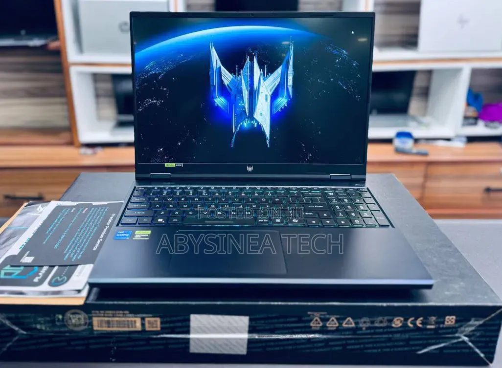 New Laptop Acer Predator Helios Neo 16 16GB Intel Core i9 SSD 1T