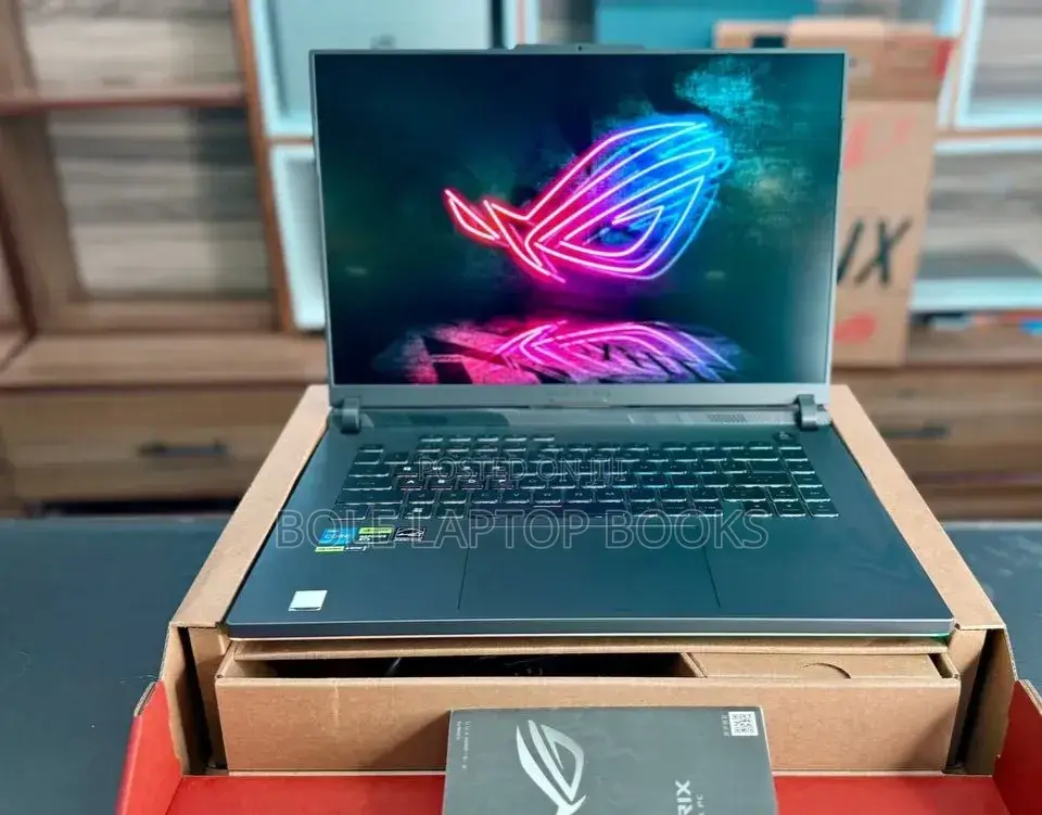 New Laptop Asus ROG Strix G16 16GB Intel Core i7 SSD 1T