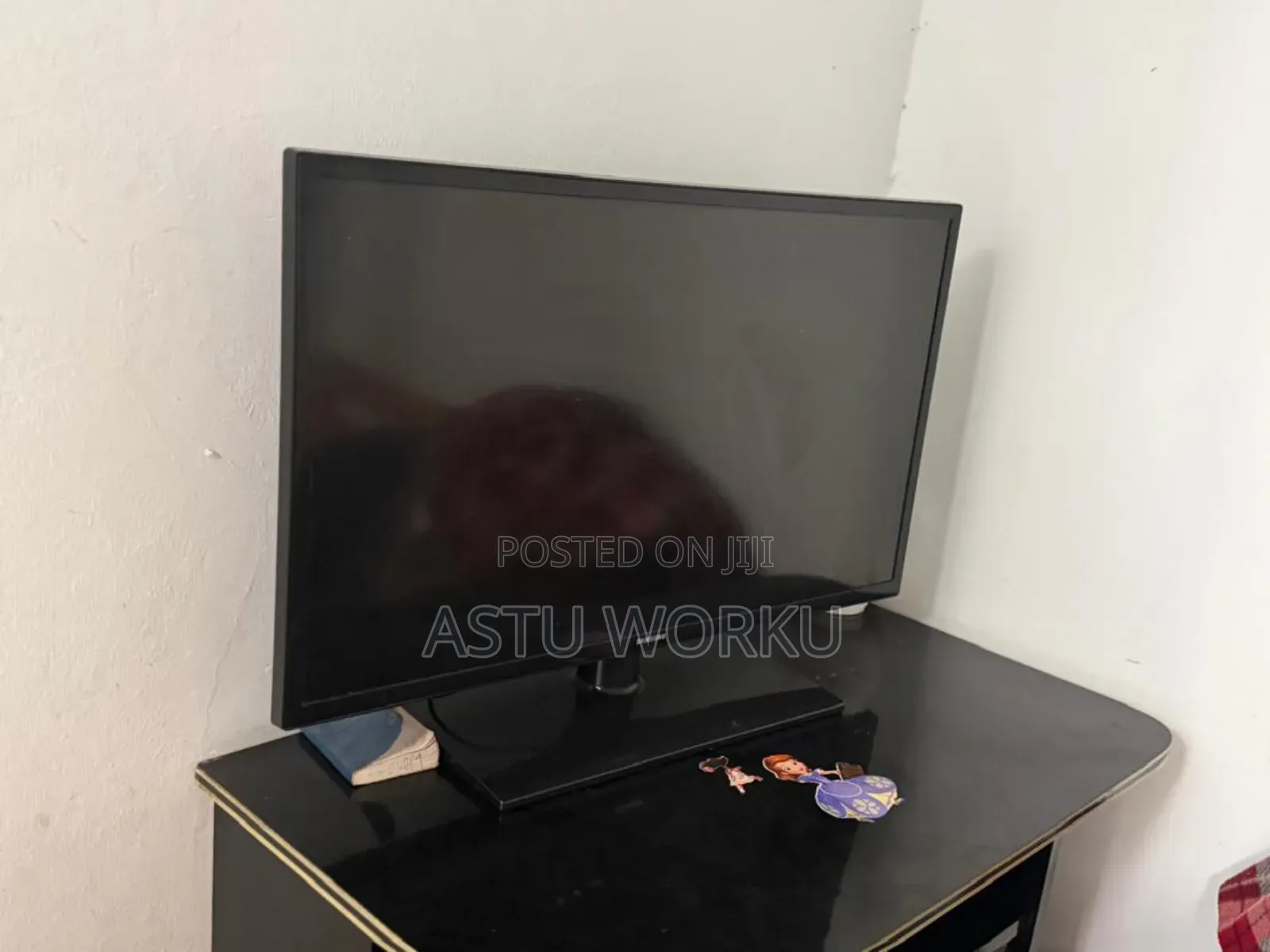 Samsung TV 32 Inch