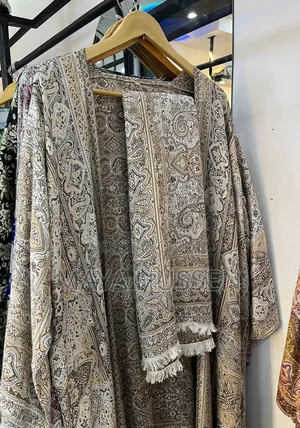 Leadis Abaya