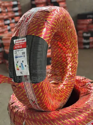 255 70 R15 
Toyota Hilux Pickup Tire 