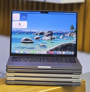 New Laptop HP EliteBook 840 16GB Apple M1 Max SSD 1T