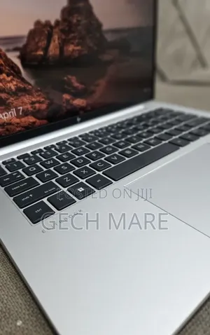 New Laptop HP EliteBook 840 G9 16GB Intel Core i7 SSD 512GB