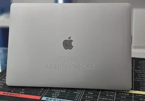 New Laptop Apple MacBook Pro 2019 32GB Intel Core i9 SSD 1T