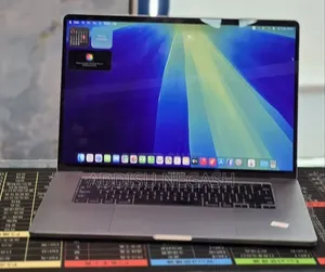 New Laptop Apple MacBook Pro 2019 32GB Intel Core i9 SSD 512GB