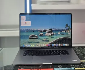 New Laptop Apple MacBook Pro 2019 32GB Intel Core i9 SSD 512GB