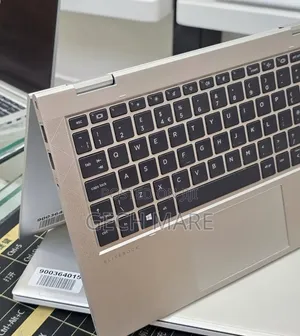 New Laptop HP EliteBook 830 G8 16GB Intel Core i5 SSD 512GB