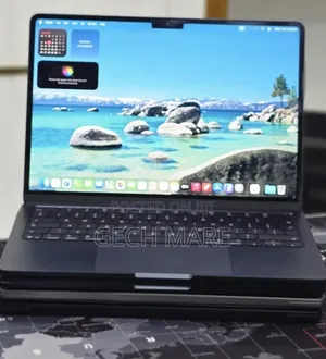 New Laptop Apple MacBook Air 2025 M4 16GB Apple M4 Pro SSD 256GB