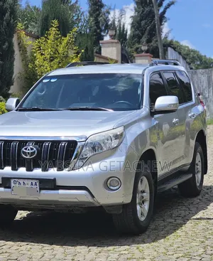 Toyota Land Cruiser Prado 2015 Silver