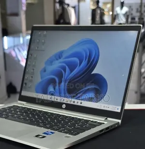 New Laptop HP EliteBook 830 G9 16GB Intel Core i5 SSD 512GB