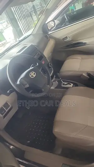 Toyota Avanza 2014 Black