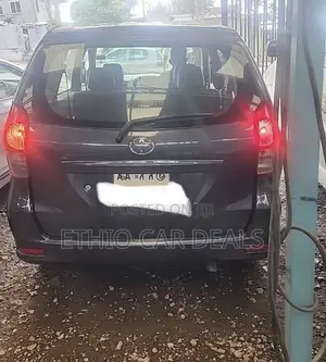 Toyota Avanza 2014 Black