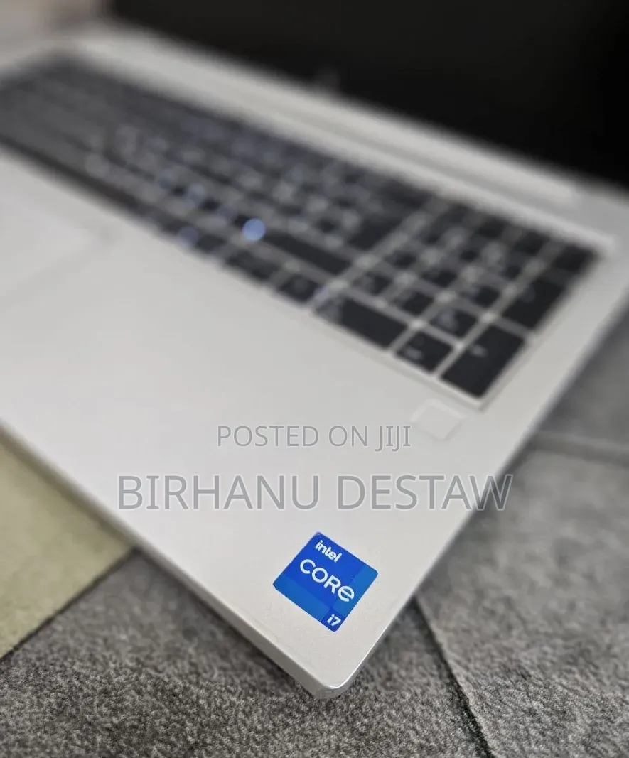 New Laptop HP EliteBook 850 G8 16GB Intel Core i7 SSD 512GB