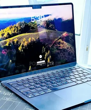 New Laptop Apple MacBook 16GB SSD 512GB