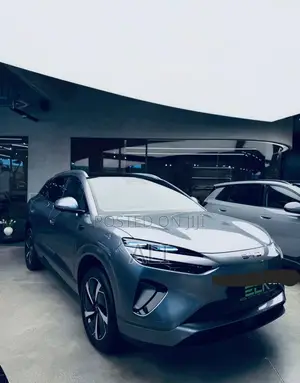 New BYD Sealion 06 EV 2025 Silver