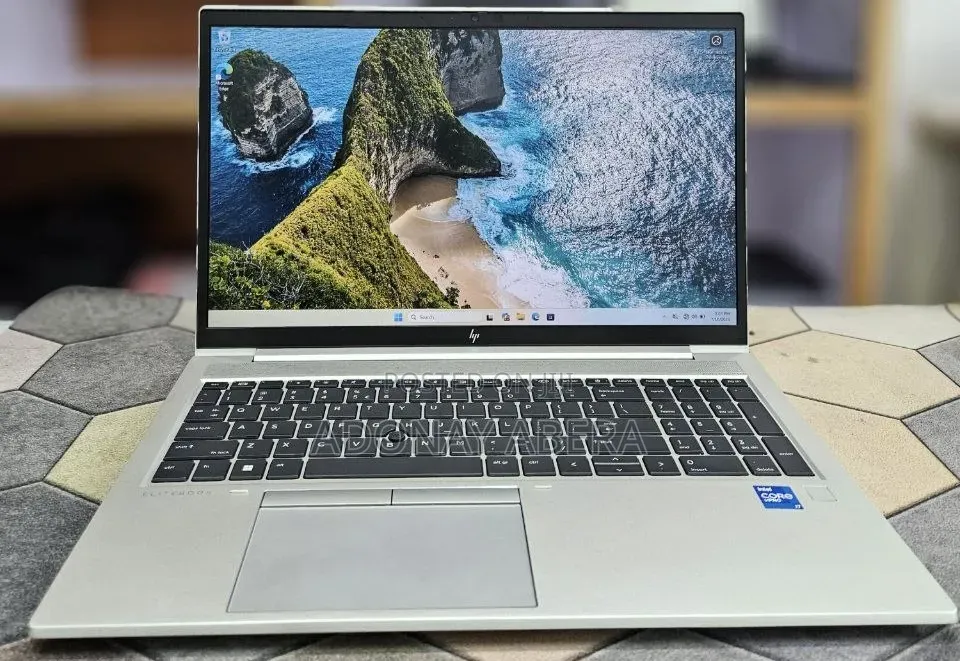 New Laptop HP 16GB Intel Core i7 SSD 512GB