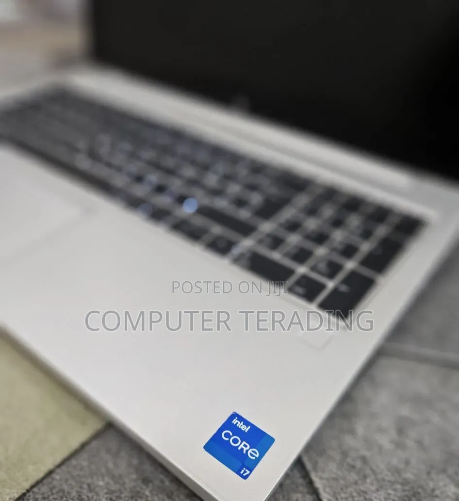New Laptop HP EliteBook 850 G8 16GB Intel Core i7 SSD 512GB