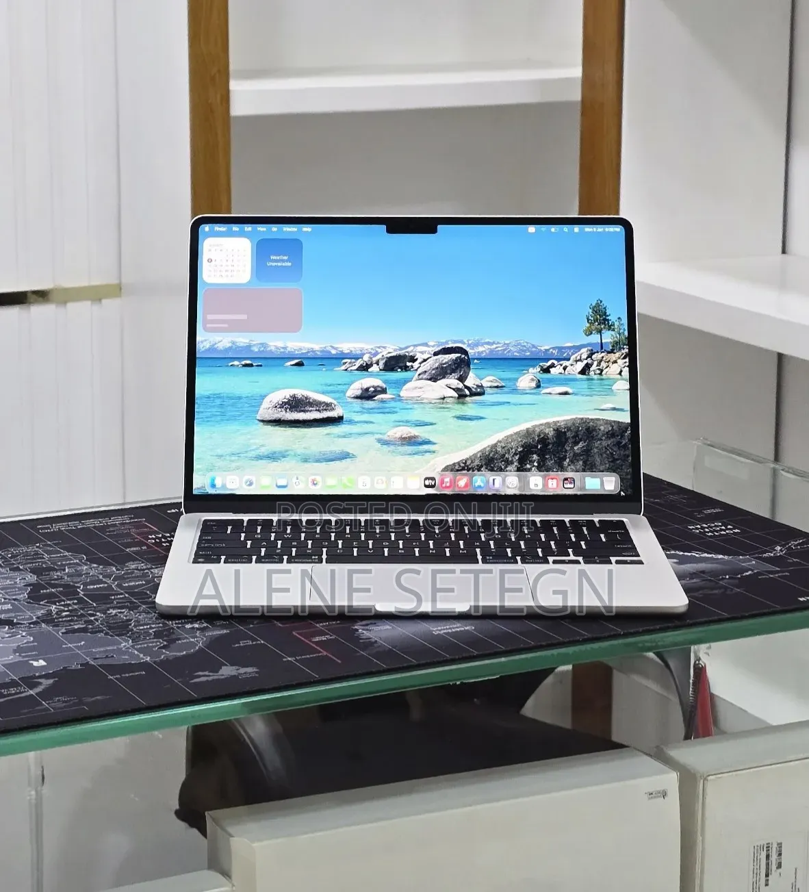 New Laptop Apple MacBook Air 2022 M2 8GB Apple M2 SSD 256GB