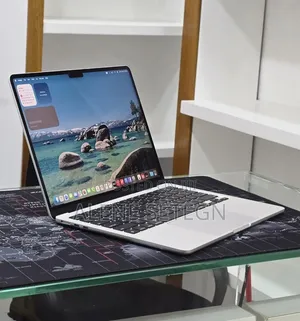 New Laptop Apple MacBook Air 2022 M2 8GB Apple M2 SSD 256GB