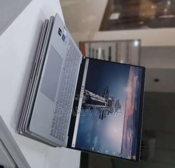 New Laptop HP 16GB Intel Core i7 SSD 1T