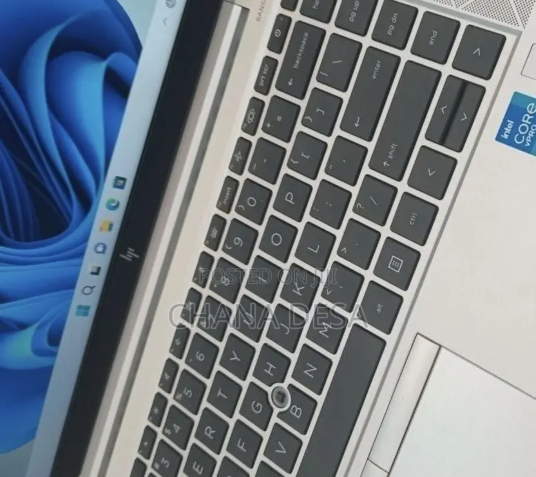 New Laptop HP EliteBook 840 G8 16GB Intel Core i5 SSD 512GB