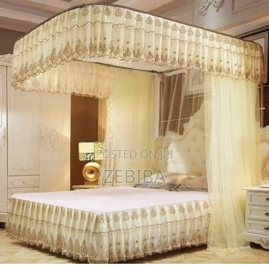 Mosquito Net Luxury With a Two-Stand Rail