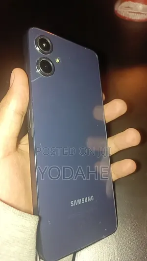 Samsung Galaxy A06 64 GB Black
