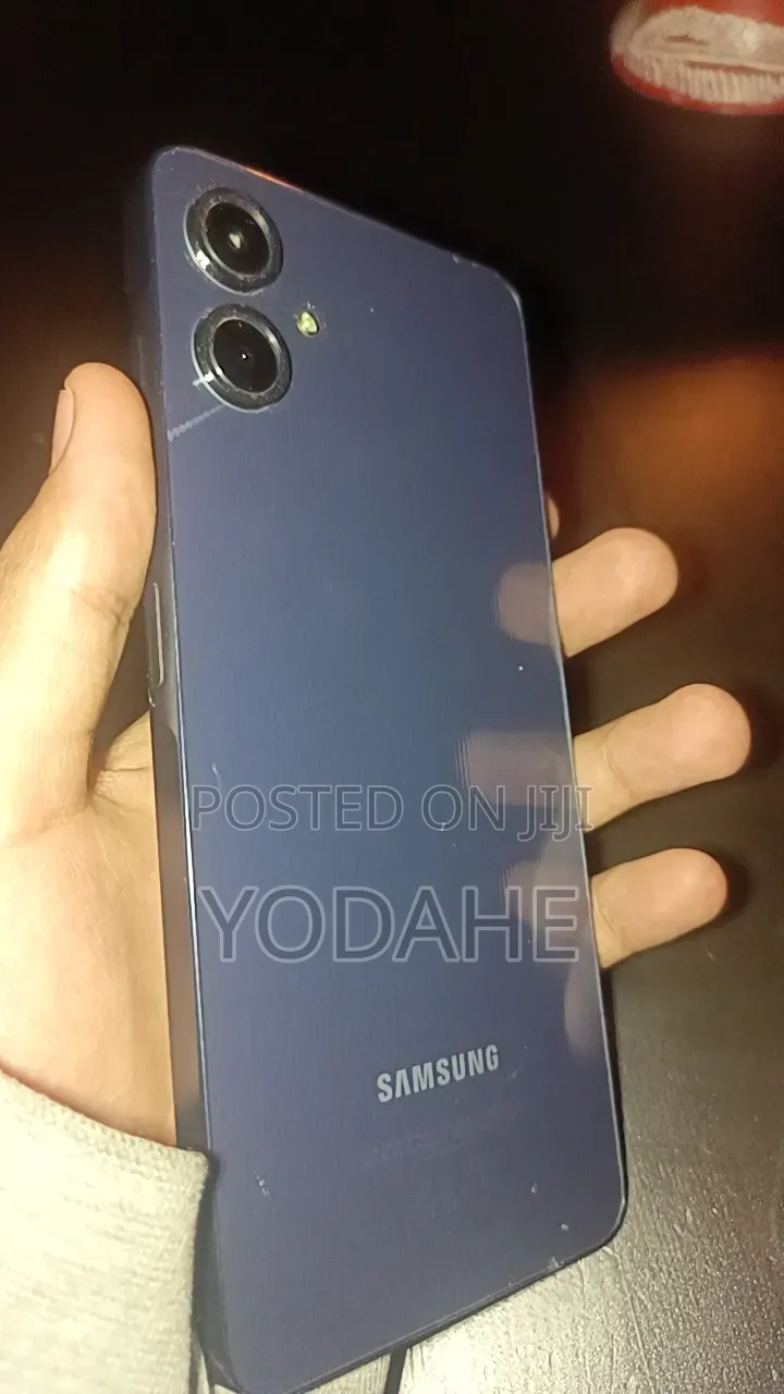 Samsung Galaxy A06 64 GB Black