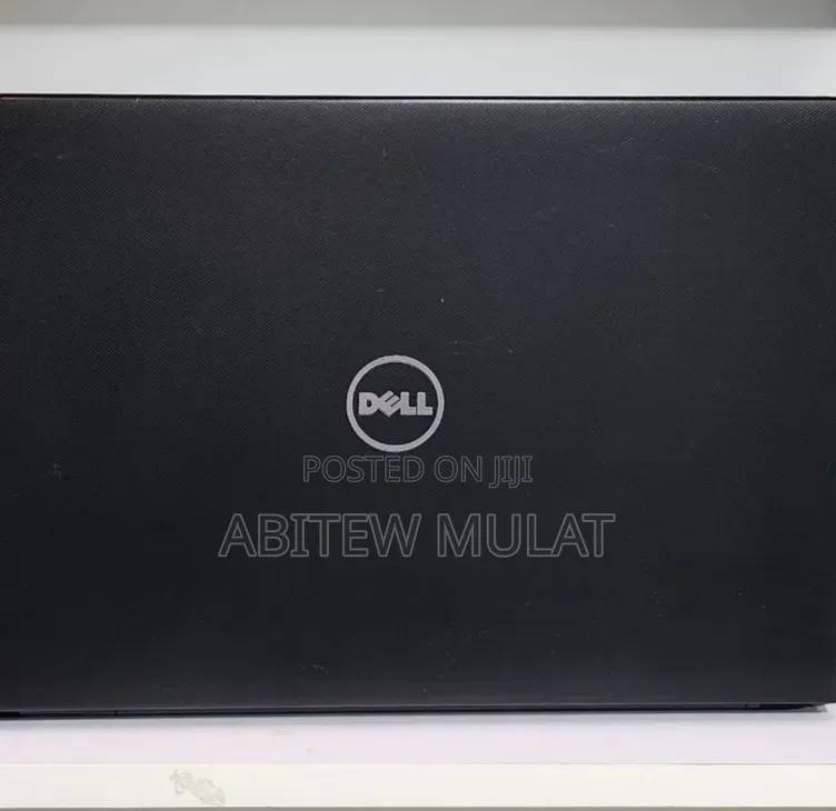 New Laptop Dell Vostro 15 3000 8GB Intel Core i5 HDD 1T