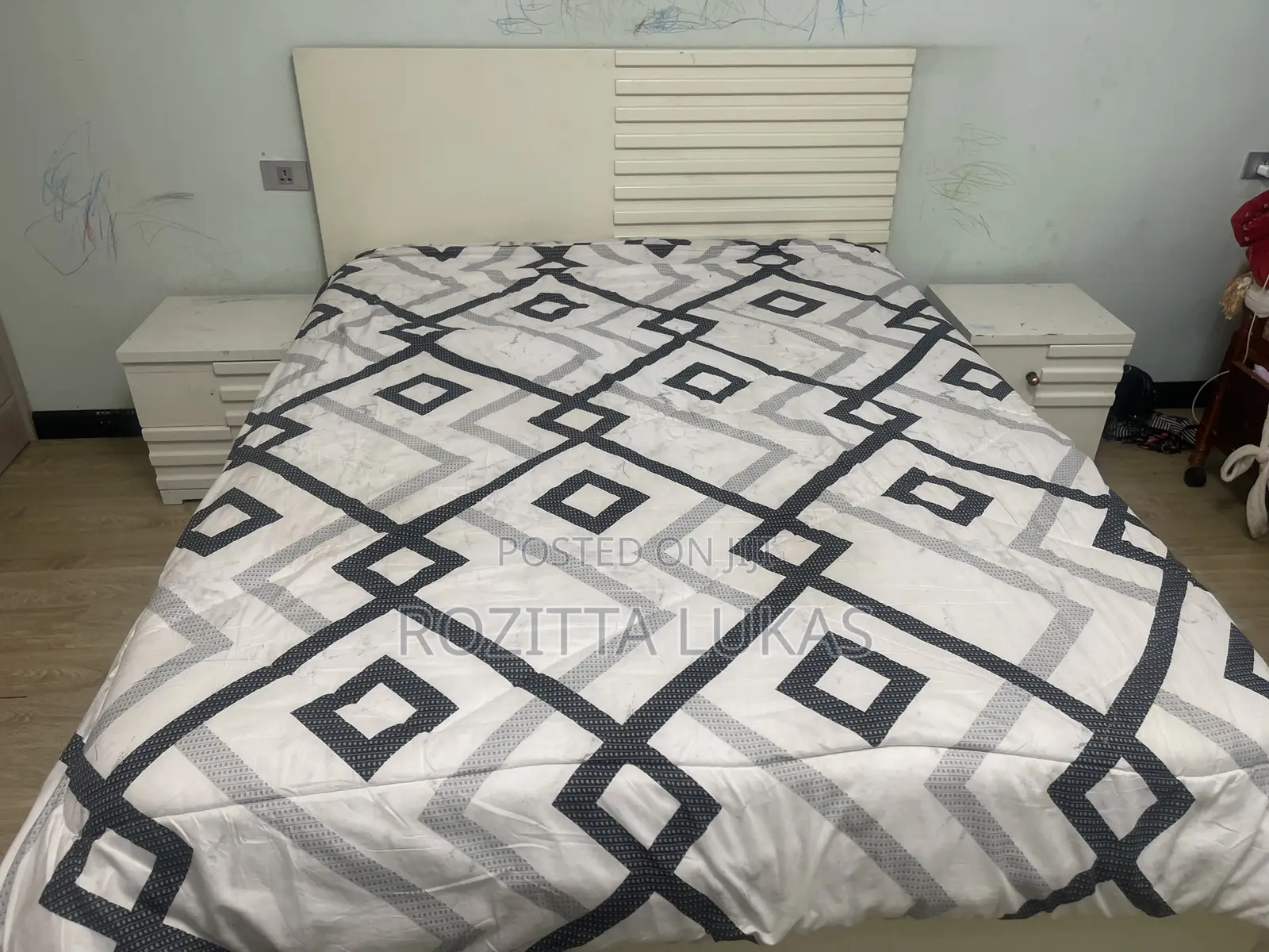 Bed With Mattress