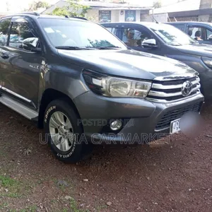 Toyota Hilux 2017