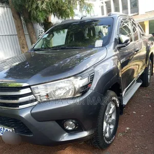 Toyota Hilux 2017