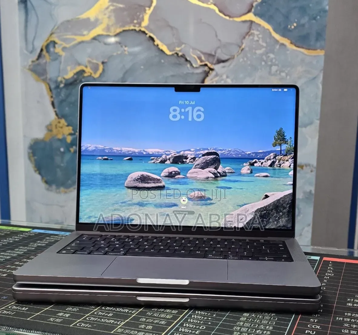 New Laptop Apple MacBook 32GB SSD 512GB