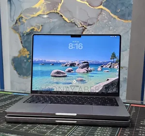 New Laptop Apple MacBook 32GB SSD 512GB