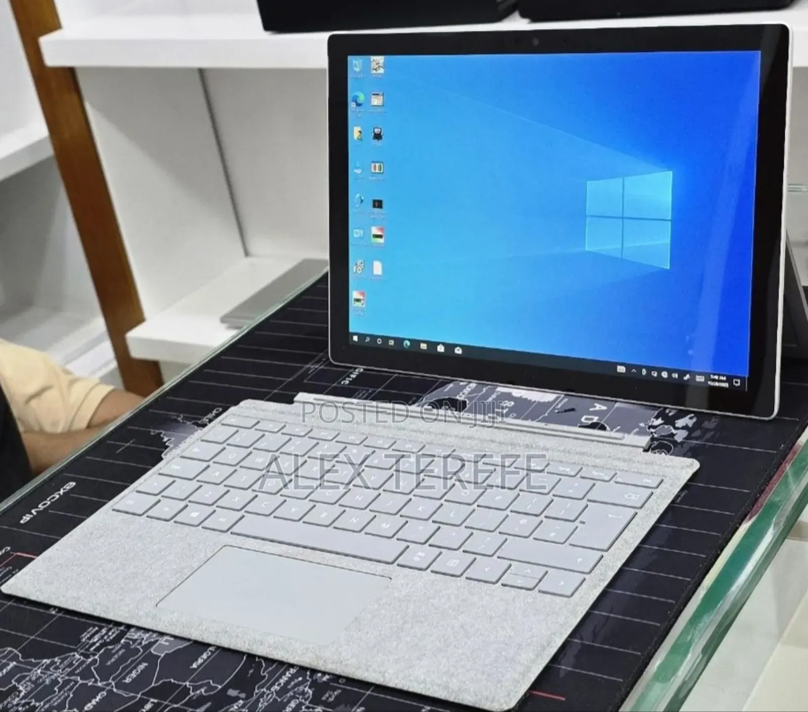 New Laptop Microsoft Surface Pro 7 16GB Intel Core i5 SSD 256GB