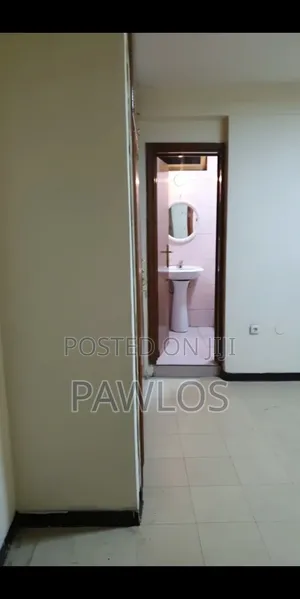 3bdrm Apartment in Ayat Real Esate, Bole for sale