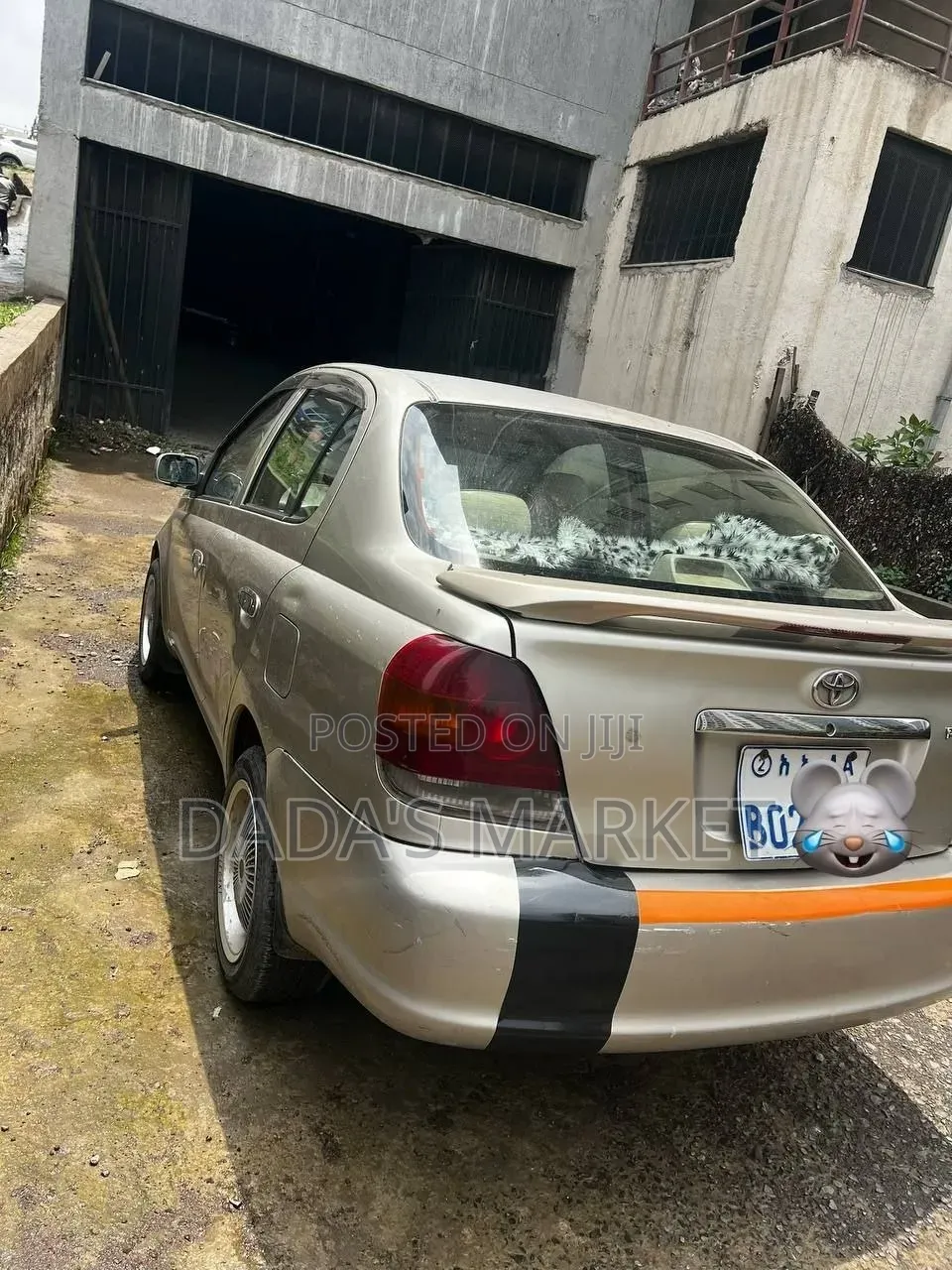 Toyota Platz 2004 Gold