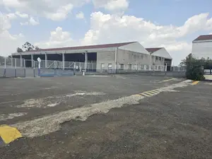 Big Garage Showroom and Assembly for Rent