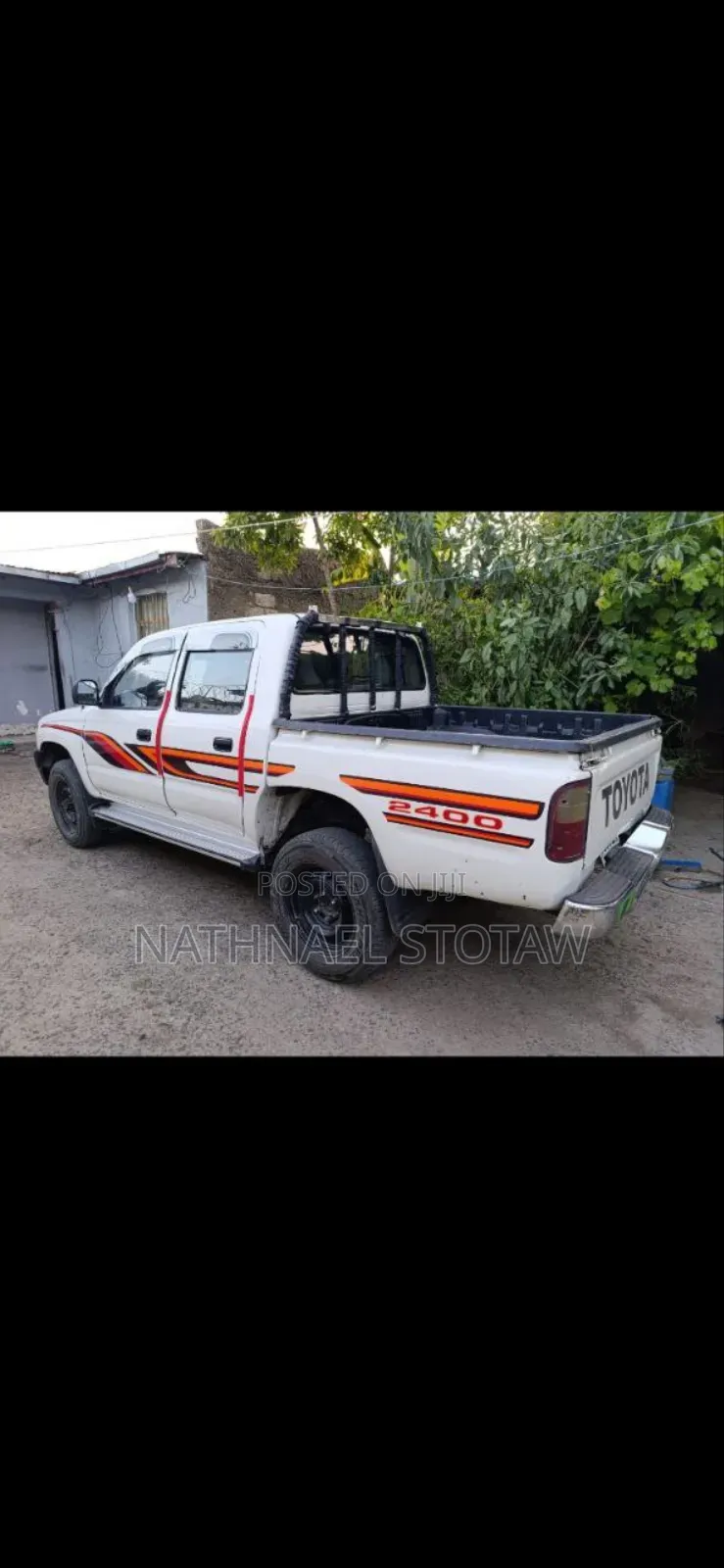 Toyota Hilux 1999 White